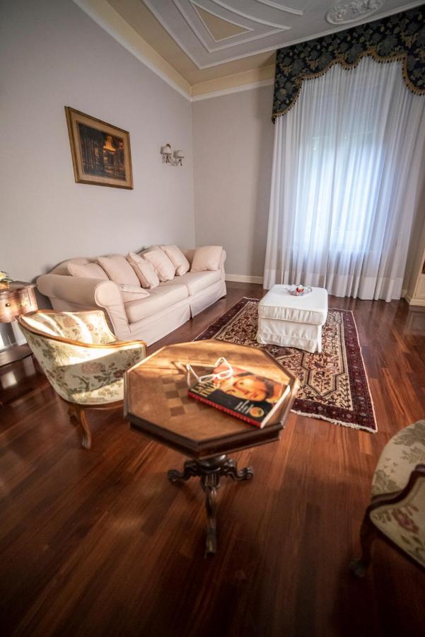 B&B Matteotti Luxury Home Віньола Екстер'єр фото